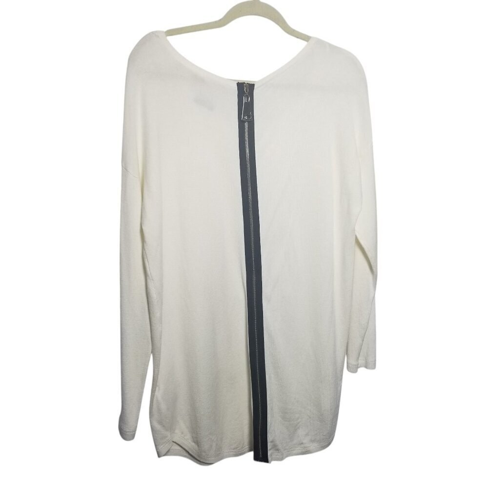 Soft Surroundings Cream Tunic with Black Back Zip Trim